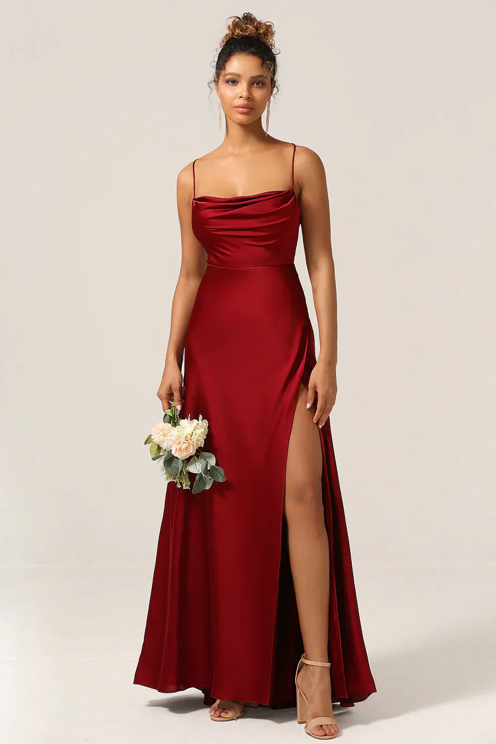 Alvaree – Elégante maxi-robe en satin