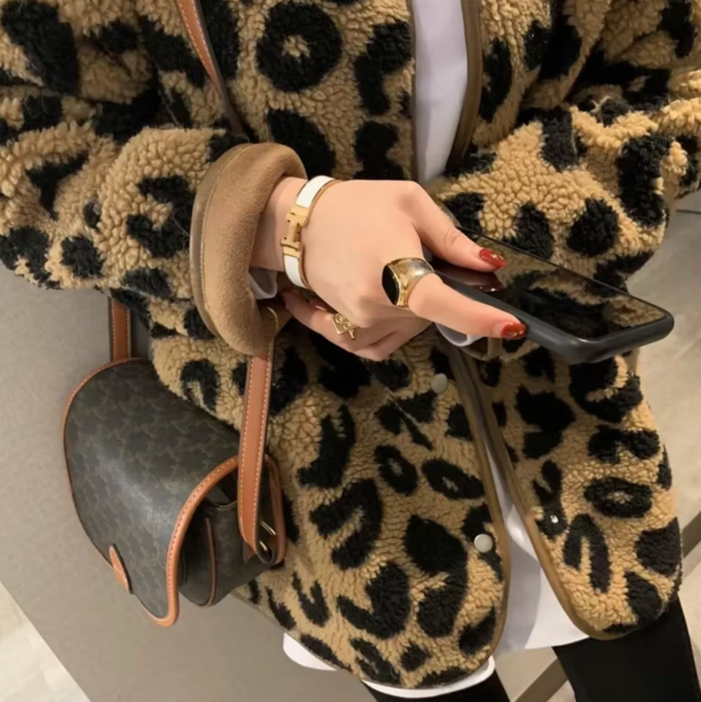 Alondra – Veste polaire stylée avec motif léopard