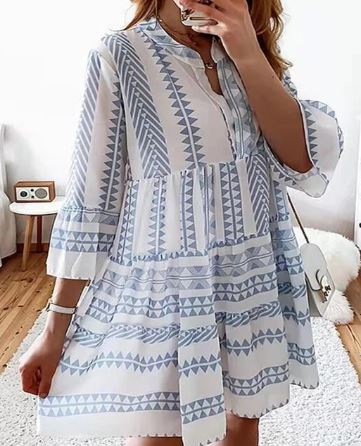 Juliene - Robe mi-longue à manches évasées
