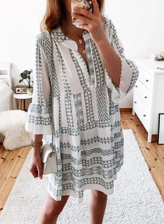 Juliene - Robe mi-longue à manches évasées