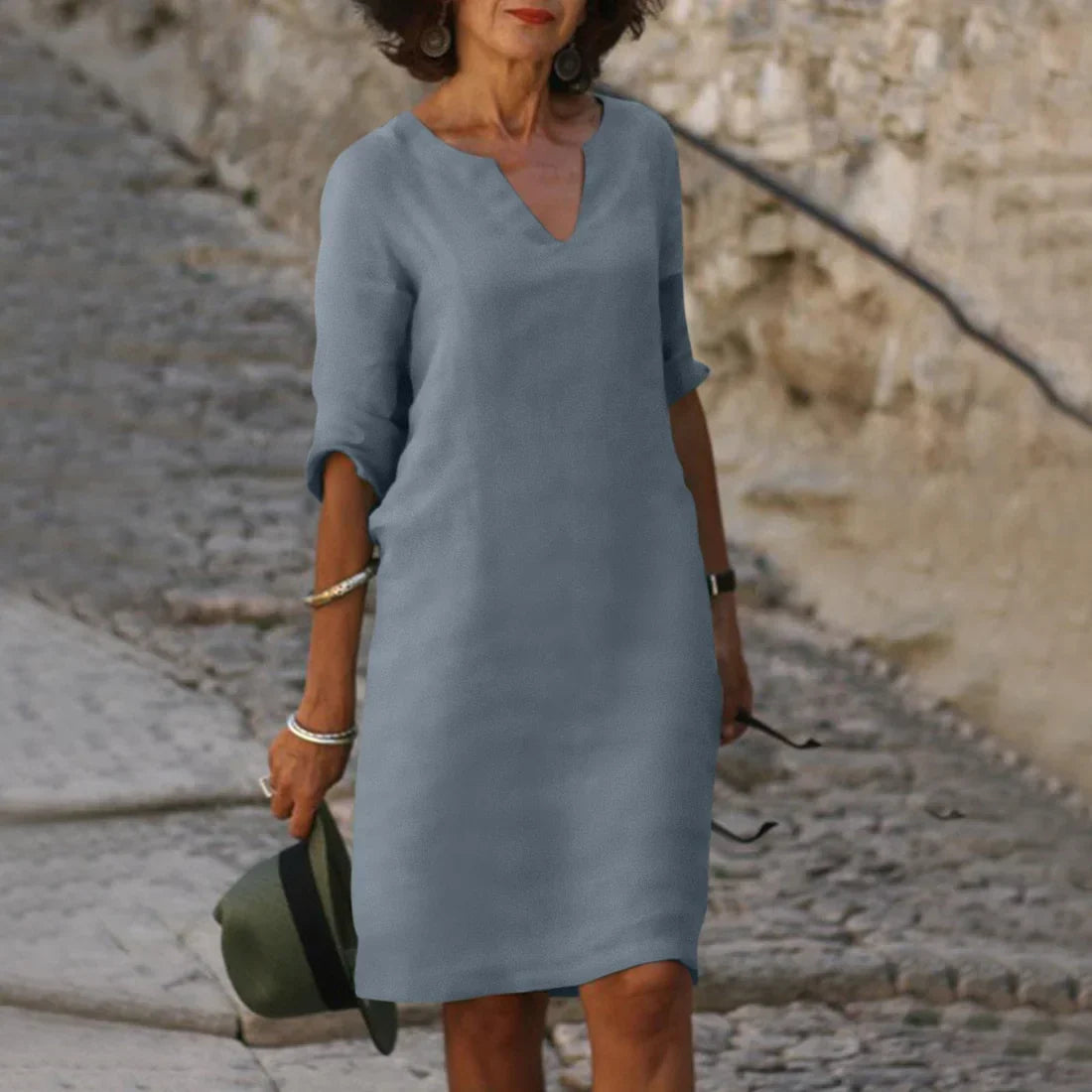 Vondra – Elégante robe longueur genou